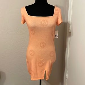 Sunny 🌞 peach dress